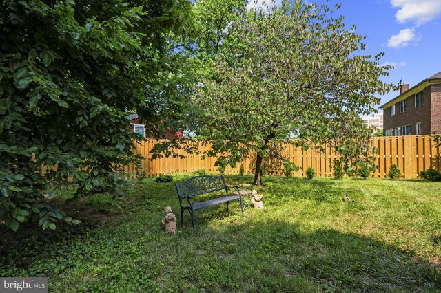 2752 SAINT ELLIOTT CT, Alexandria, VA 22306