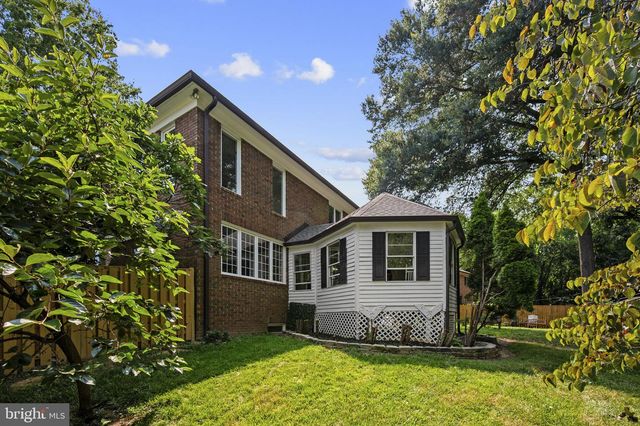 2752 SAINT ELLIOTT CT, Alexandria, VA 22306
