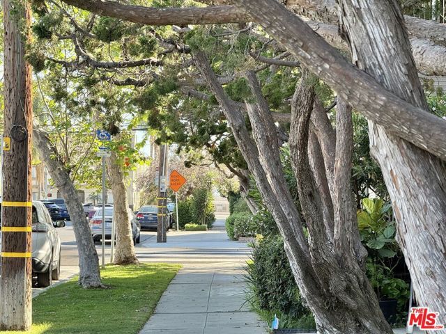 1633 E 1st Street 4, Long Beach, CA 90802
