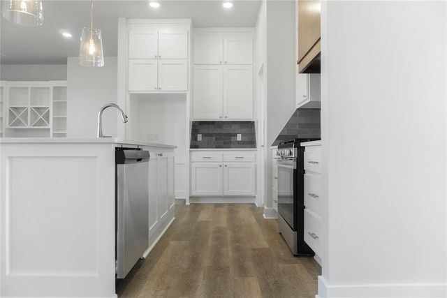 4327 Largo Lake, Edmond, OK 73025