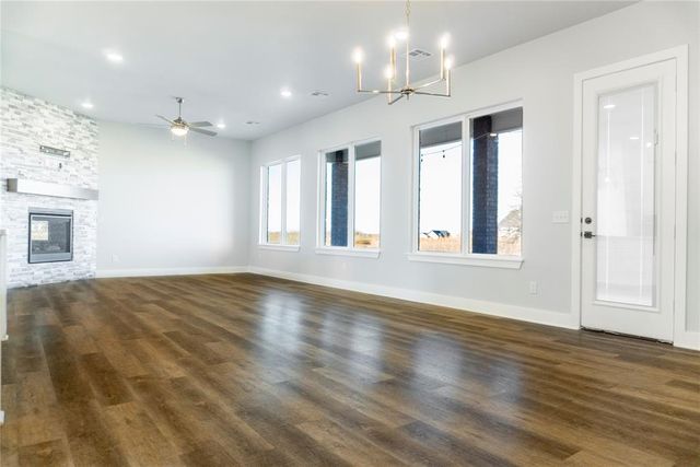 4327 Largo Lake, Edmond, OK 73025