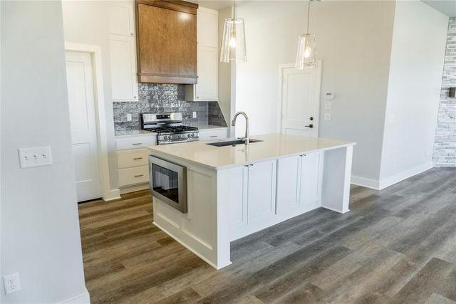 4327 Largo Lake, Edmond, OK 73025