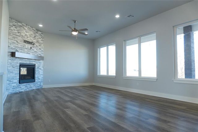 4327 Largo Lake, Edmond, OK 73025