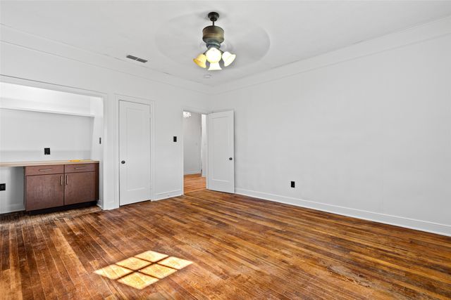 204 W Jones Street, Longview, TX 75602