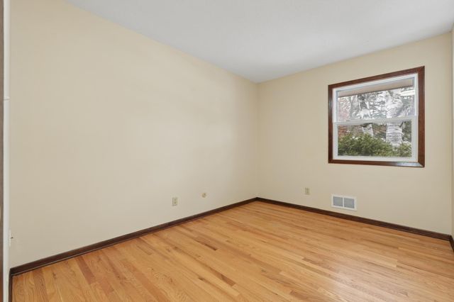 1051 Tiller Lane, Shoreview, MN 55126