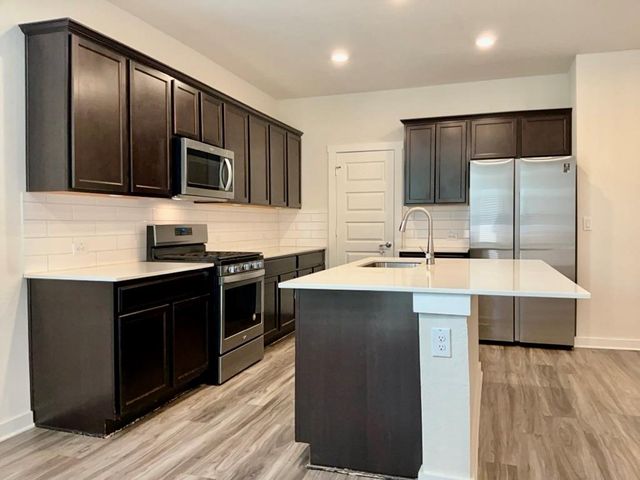 216 Shawi PASS, Leander, TX 78641