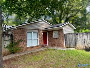 101 Westscott Drive B, Madison, AL 35758