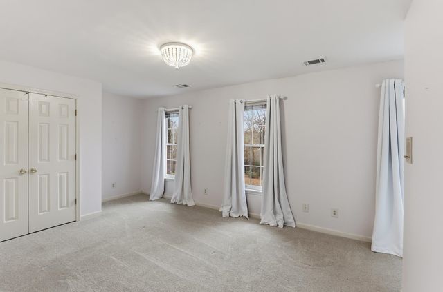 8372 BAZEMORE RD, Memphis, TN 38018