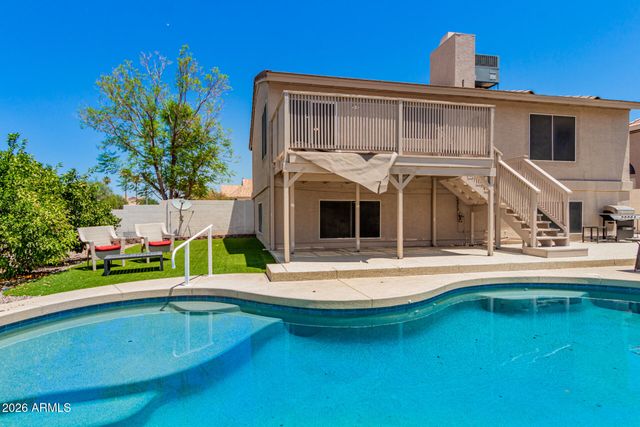 7221 W WINDROSE Drive, Peoria, AZ 85381