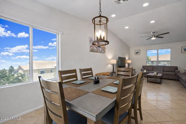 7221 W WINDROSE Drive, Peoria, AZ 85381