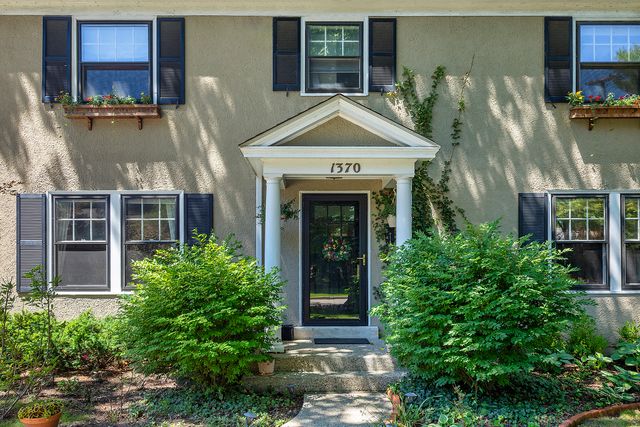 1370 Forest Avenue, Highland Park, IL 60035