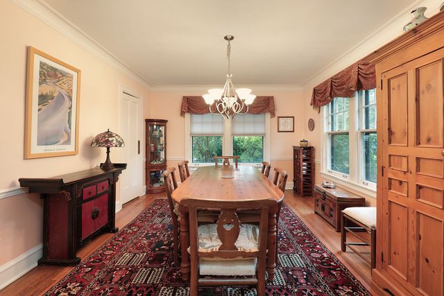 1370 Forest Avenue, Highland Park, IL 60035
