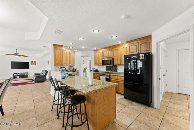 2748 Appalachee Trail, Marianna, FL 32446