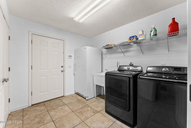 2748 Appalachee Trail, Marianna, FL 32446