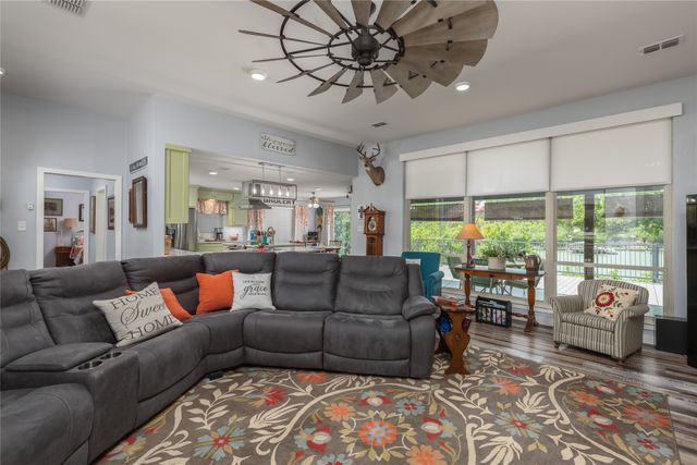 1780 S Lakeview Drive, Gordon, TX 76453