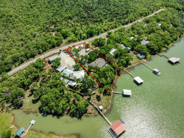 1780 S Lakeview Drive, Gordon, TX 76453