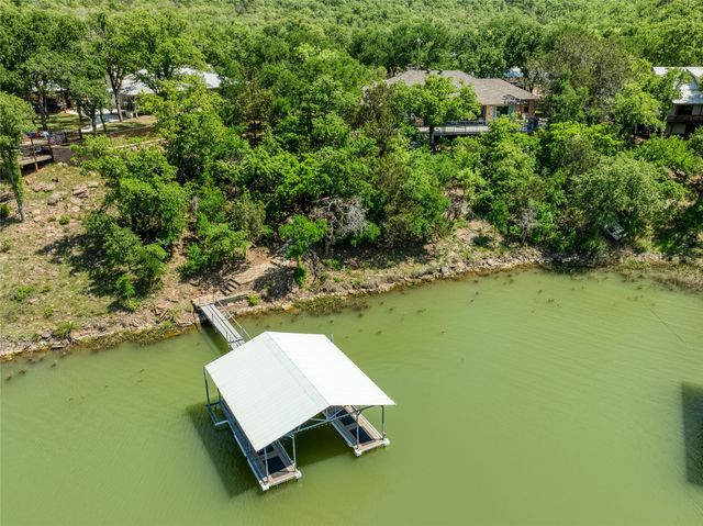 1780 S Lakeview Drive, Gordon, TX 76453