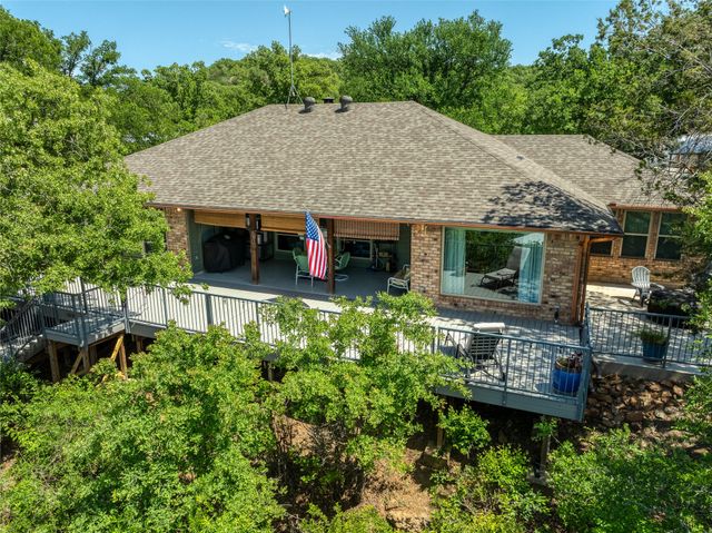 1780 S Lakeview Drive, Gordon, TX 76453