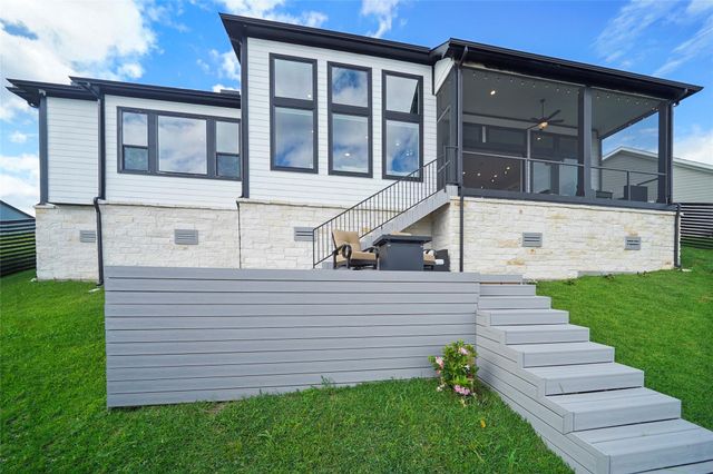 10693 S Lake Mist Lane, Willis, TX 77318