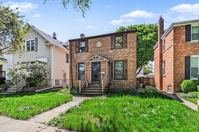 4440 N La Crosse Avenue, Chicago, IL 60630