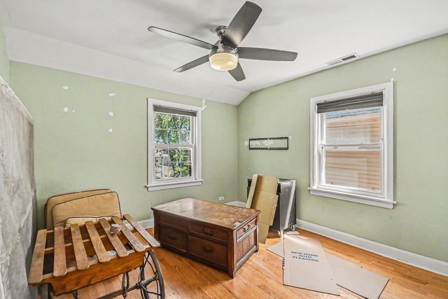 4440 N La Crosse Avenue, Chicago, IL 60630