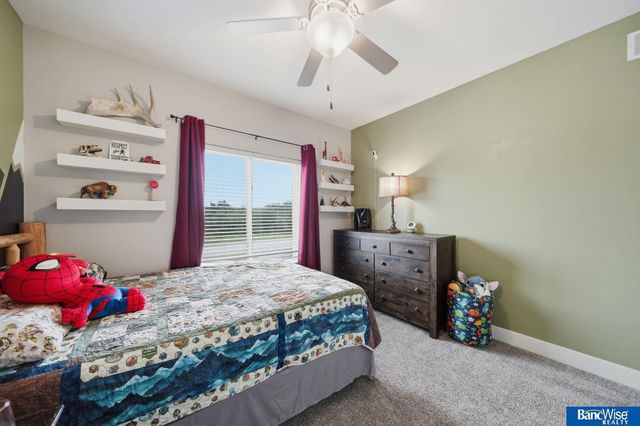 9221 Blacksmith Road, Lincoln, NE 68507