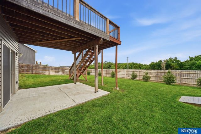 9221 Blacksmith Road, Lincoln, NE 68507