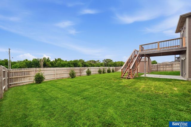 9221 Blacksmith Road, Lincoln, NE 68507
