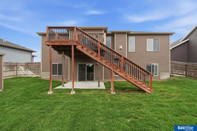 9221 Blacksmith Road, Lincoln, NE 68507