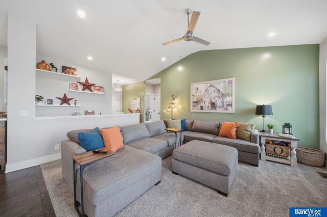 9221 Blacksmith Road, Lincoln, NE 68507