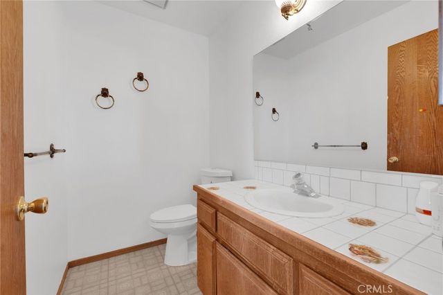 22677 Dexter, Apple Valley, CA 92307