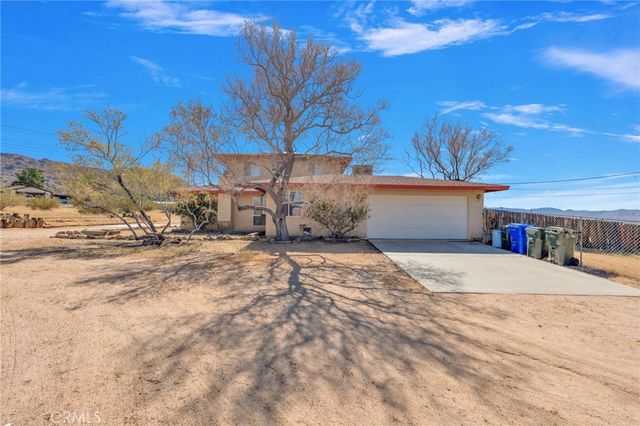 22677 Dexter, Apple Valley, CA 92307