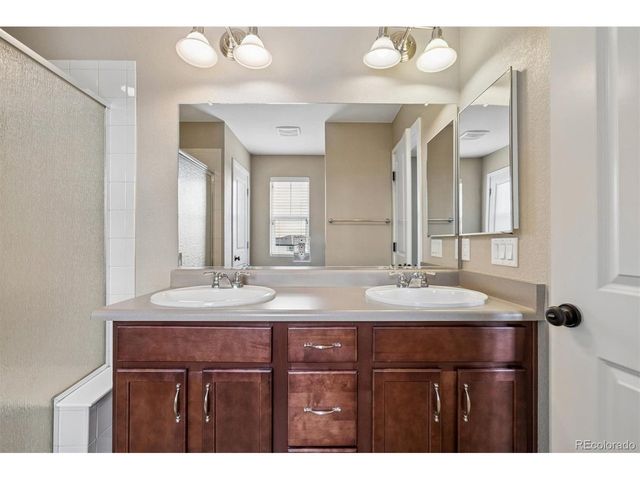 10055 Hough Pt, Parker, CO 80134
