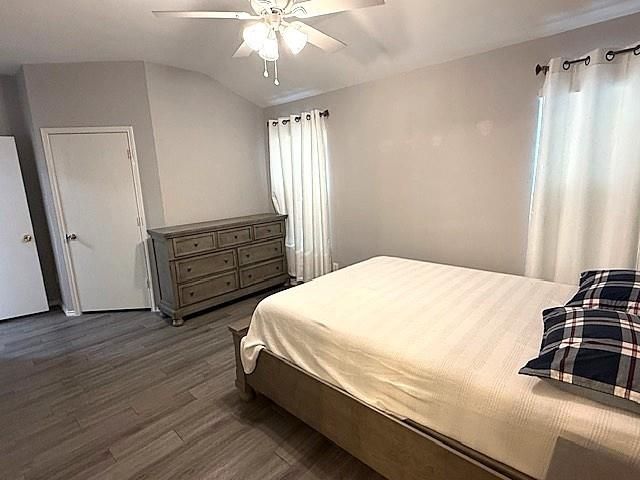 6019 Greenpark Manor Lane, Houston, TX 77085