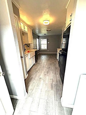 6019 Greenpark Manor Lane, Houston, TX 77085