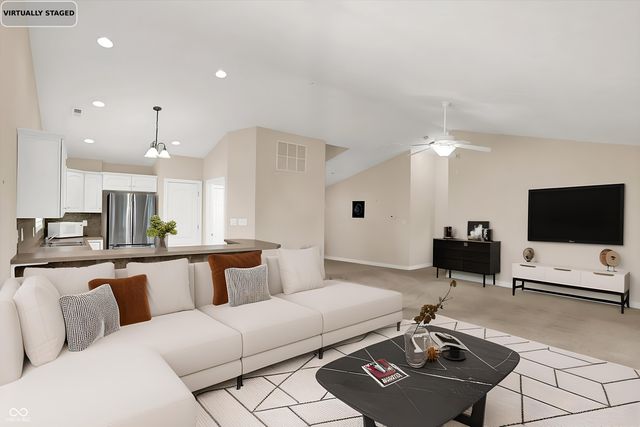 7832 Lascala Boulevard, Indianapolis, IN 46237