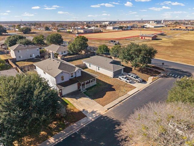 617 Carole CV, Bastrop, TX 78602