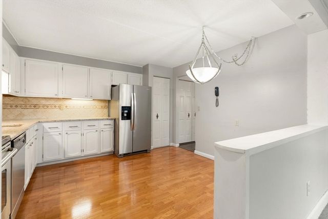 148 Marble St 404, Stoneham, MA 02180