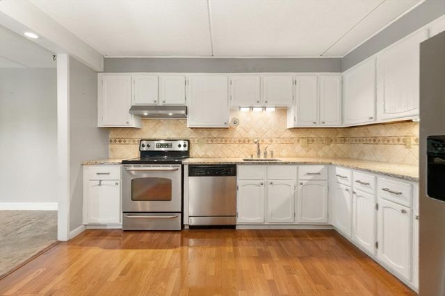 148 Marble St 404, Stoneham, MA 02180