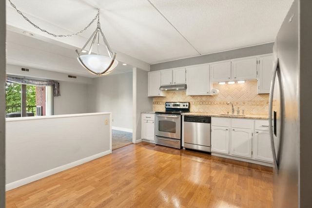 148 Marble St 404, Stoneham, MA 02180