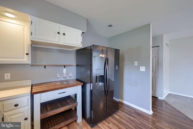 100 PEPPERTON CT, Lititz, PA 17543