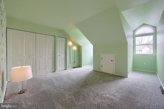 100 PEPPERTON CT, Lititz, PA 17543