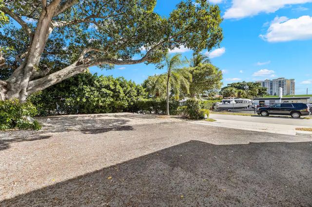 802 N Federal Highway 3, Boynton Beach, FL 33435