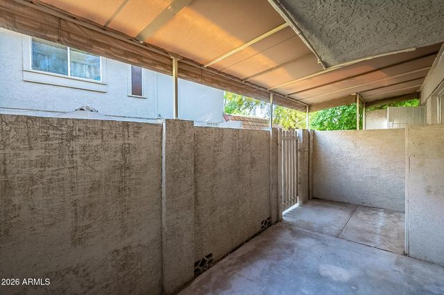 5618 S CAPTAIN KIDD Court D, Tempe, AZ 85283