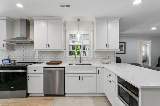 336 Weyanoke CT, Hampton, VA 23669