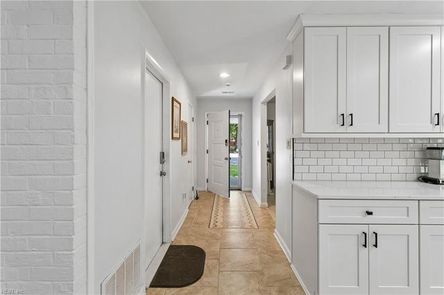 336 Weyanoke CT, Hampton, VA 23669