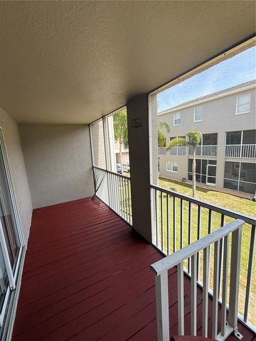 1117 PINELLAS BAYWAY S 303, Tierra Verde, FL 33715
