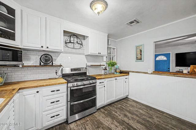 120 W 2ND Street, Mesa, AZ 85201