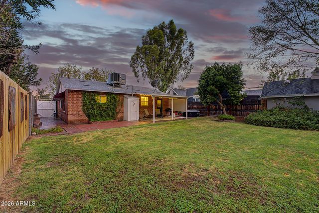 120 W 2ND Street, Mesa, AZ 85201