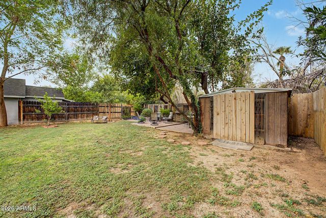 120 W 2ND Street, Mesa, AZ 85201